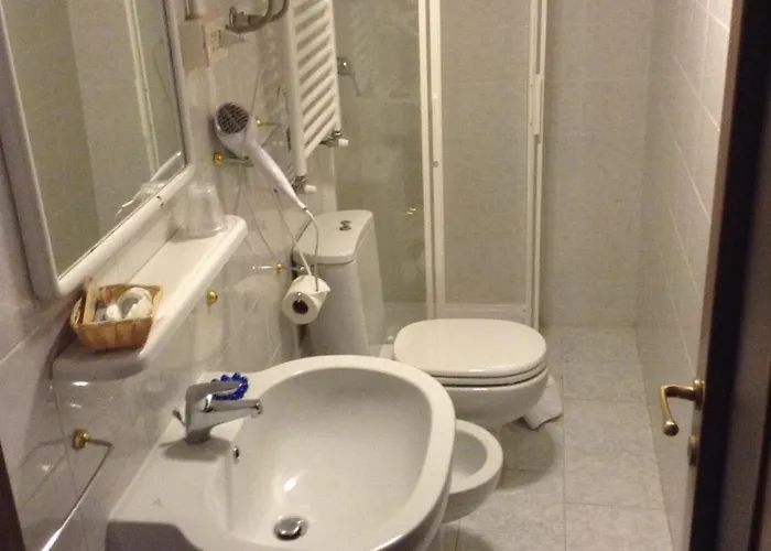 Carlo Гостевой дом