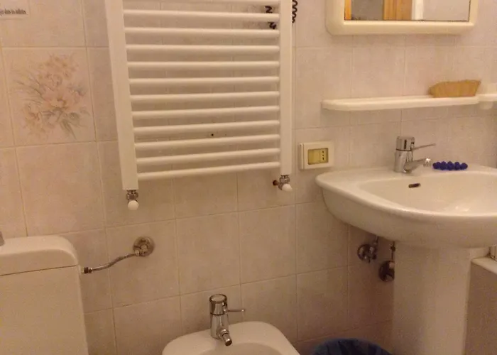 Carlo Гостевой дом Вернацца